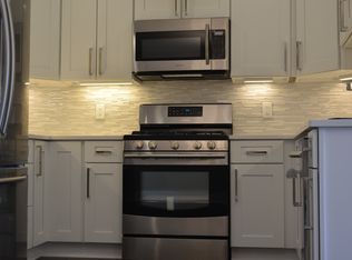 734 31st St, Union City, NJ 07087