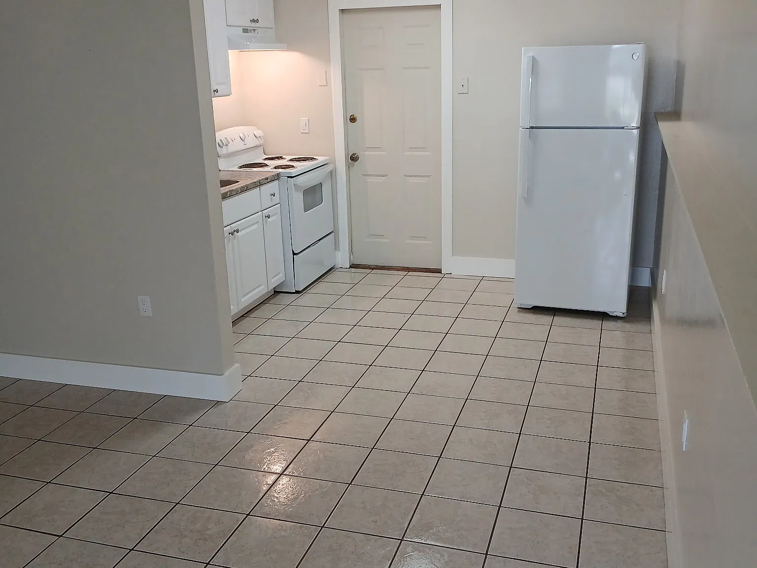 2 bed, $1,400 — Photo 3