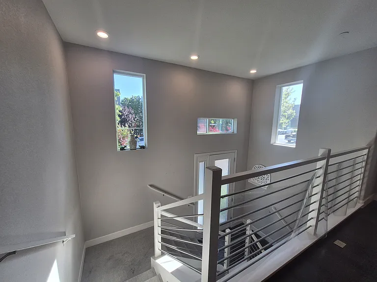 111 Llano De Los Robles Ave #7 — Photo 6