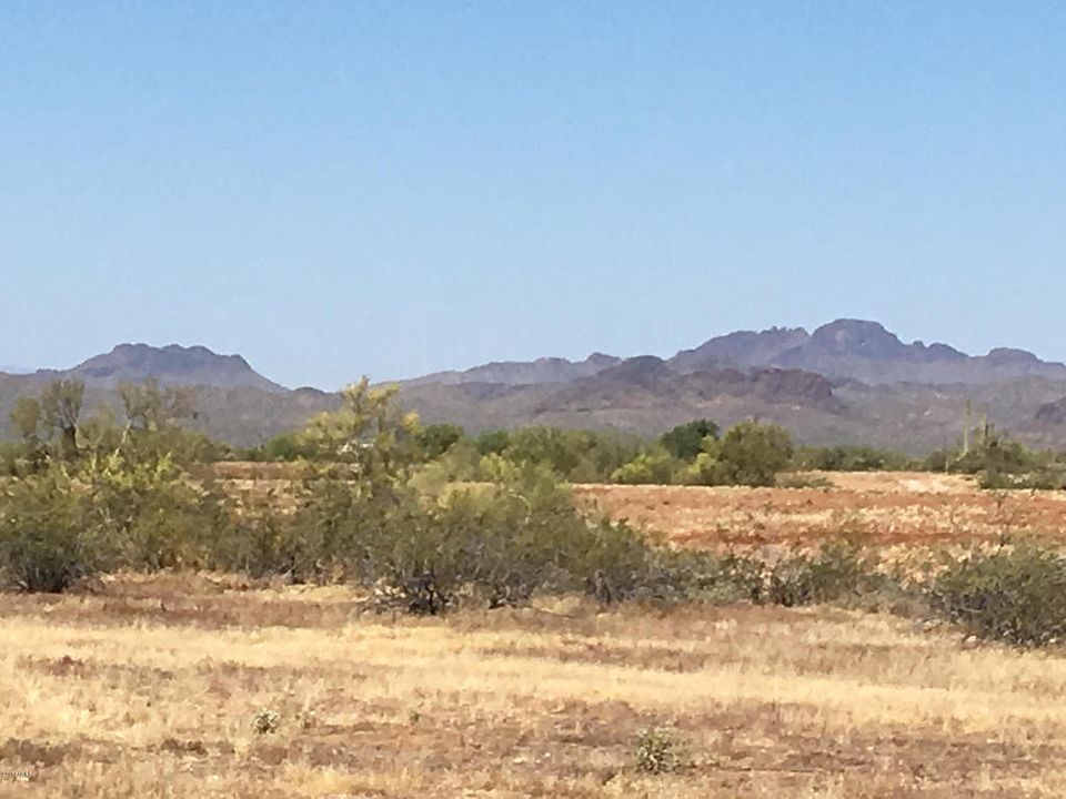1st image of 25203 W Carefree Hwy