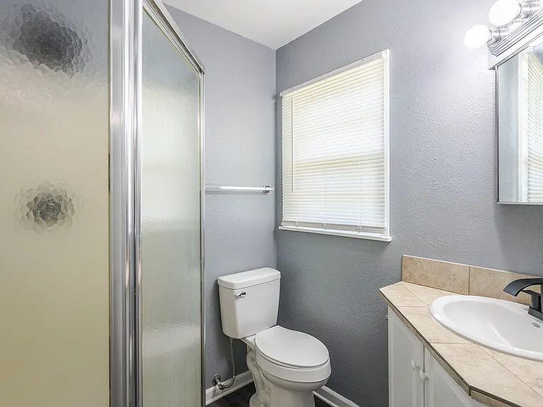308 S Payne St — Photo 9