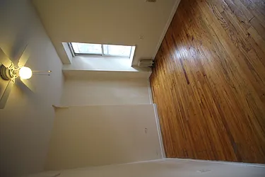 Rented by MyGradPad