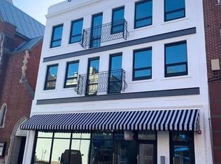 136 S Pennsylvania Ave #304, Greensburg, PA 15601