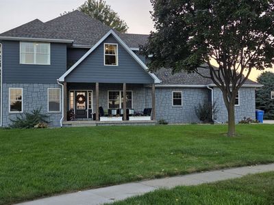 300 Kerri Ln, South Sioux City, NE, 68776
