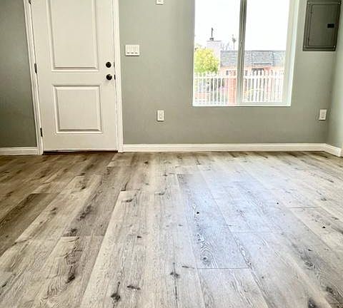 4th image of 7864A Peachtree Ave