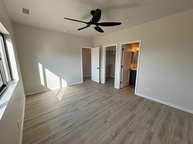 1714 Echo Canyon Dr — Photo 22
