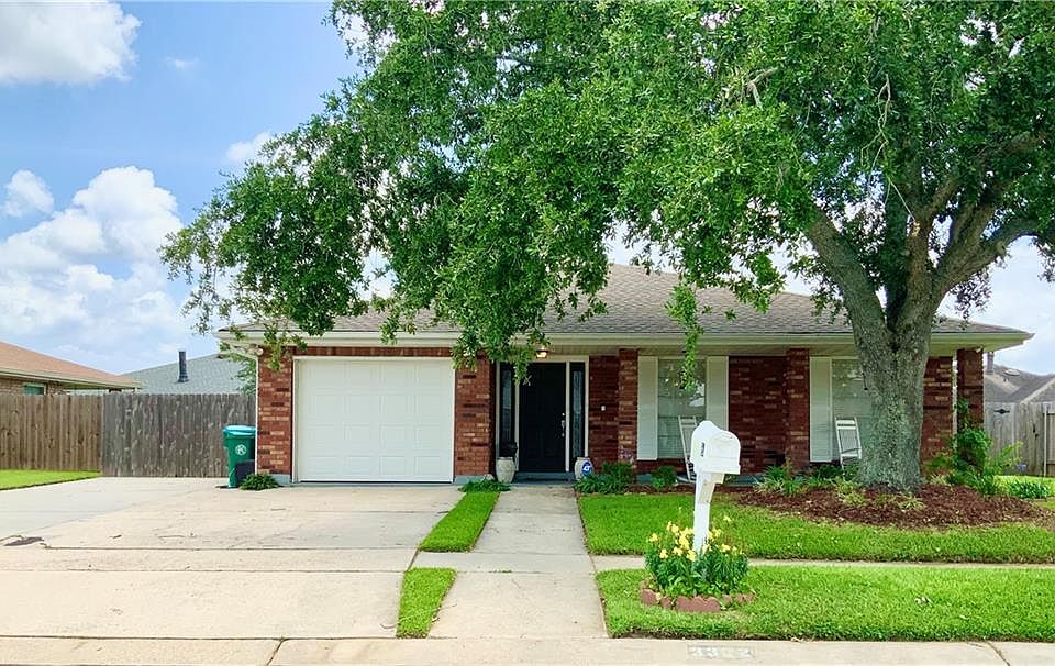 1st image of 3322 Grandlake Blvd