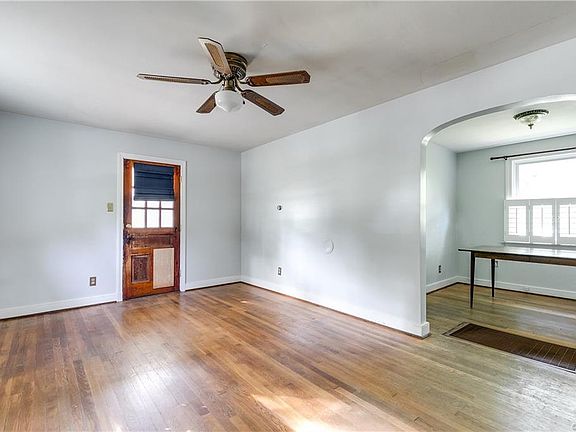 2nd image of 5305 Moncure Ave