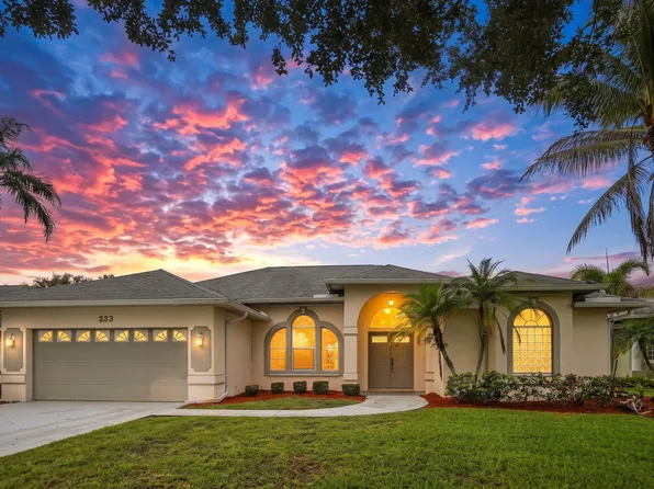 233 SW Fernleaf Trail, Port St Lucie, FL 34953