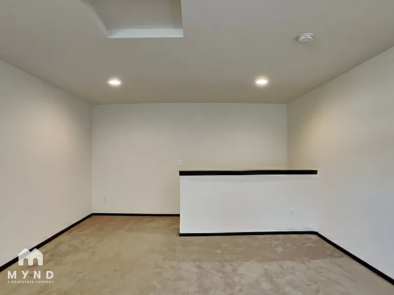 2753 S 124th Ln — Photo 20