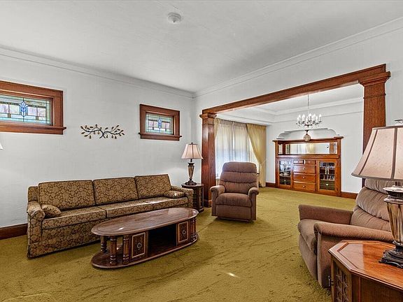 3rd image of 3151 S 10th STREET