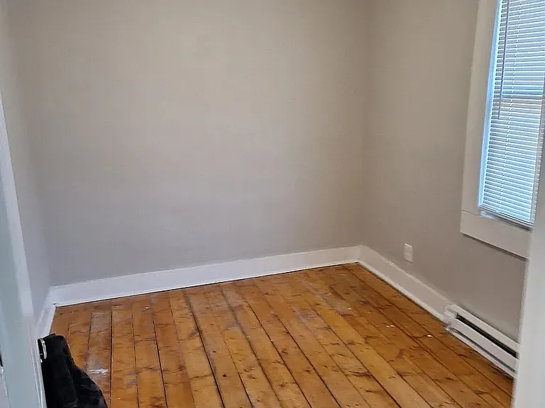 425 S 18th Ave #B — Photo 4