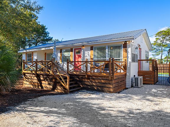 3rd image of 279 Robert Ellis St