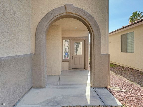 5th image of 9587 Windborne Ave