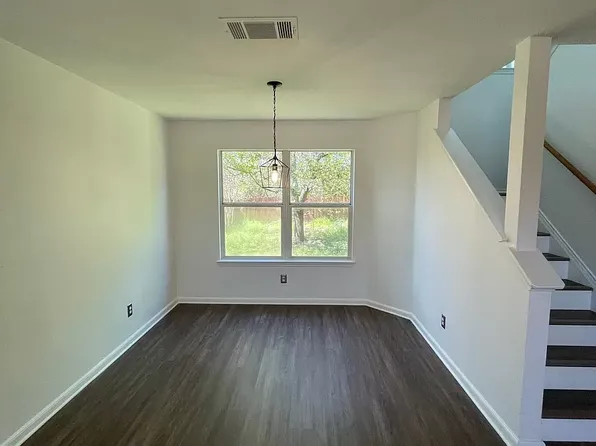 224 San Felipe Dr, Kyle, TX 78640