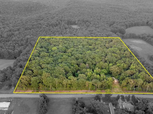 2160 Jackson Hwy, Tuscumbia, AL 35674