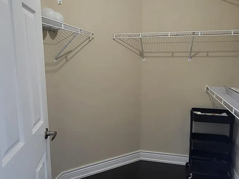 207 Dymott Ave — Photo 11