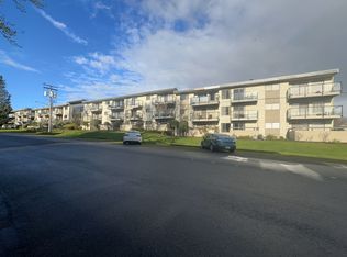 601 S 220th St #1, Seattle, WA 98198