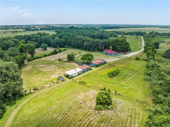 1313 County Line Pkwy, Mart, TX 76664