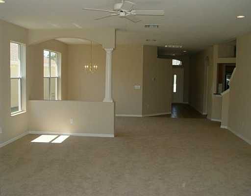 3rd image of 27332 Edenfield Dr