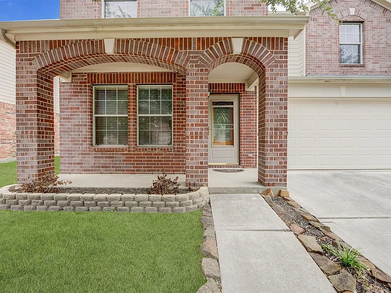 6703 Northridge Trace Ln — Photo 2