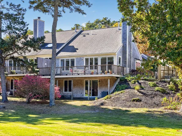 12 W Woods #12, Yarmouth Pt, MA 02675
