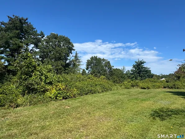 290 Reservoir Road, New Britain, CT 06052