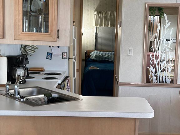 3rd image of 37811 Chancey Rd #472