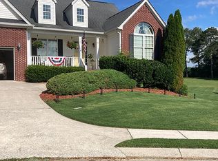 234 Avenue Of The Oaks, Rock Spring, GA 30739