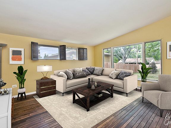 2nd image of 521 Flossmoor Ave
