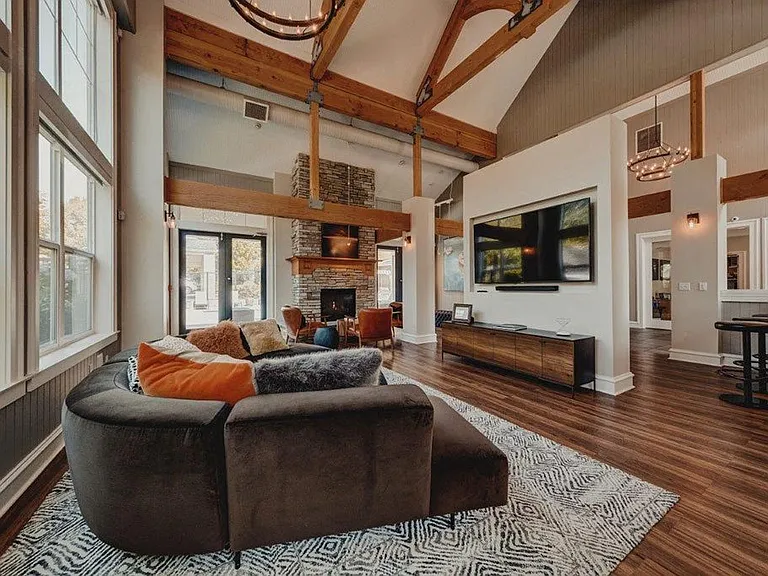 Bella Vista — Photo 25