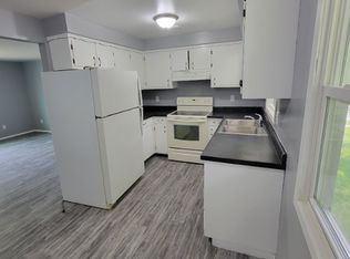 1611 Freedom Rd, Little Chute, WI 54140