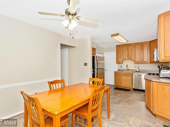 5th image of 24636 Lunsford Ct