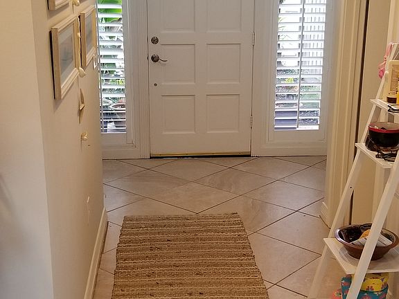 3rd image of 9843 Sawgrass Dr E