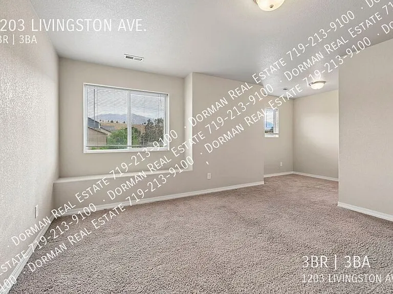 1203 Livingston Ave — Photo 16