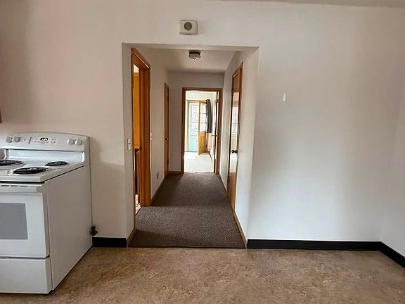 5th image of 1441 E Johnson St APT C