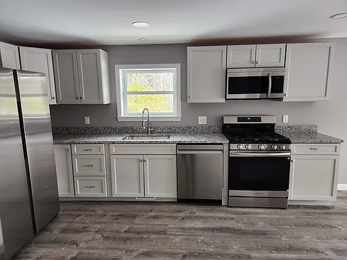 45 Northway St Photo 1