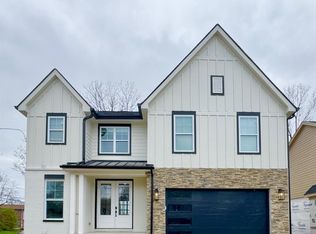 5721 Montgomery Rd, Cincinnati, OH 45212