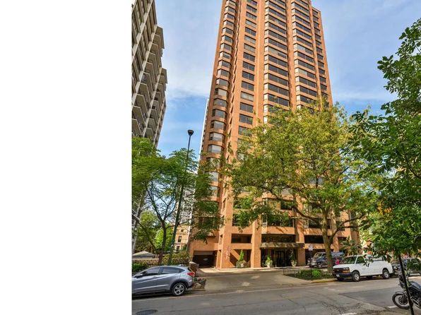 1410 N State Pkwy APT 27A, Chicago, IL 60610