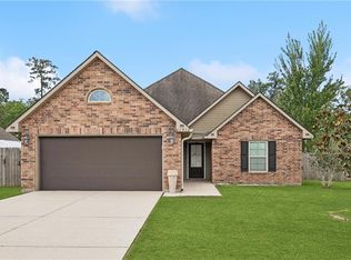 41911 Snowball Cir, Ponchatoula, LA 70454