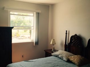 2609 S Lawrence St, Philadelphia, PA 19148
