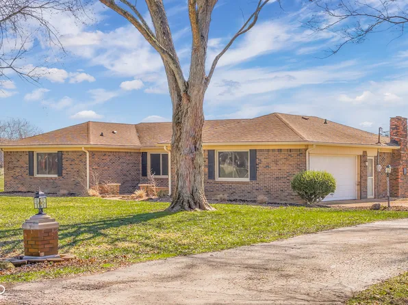 15841 E 265 N, Columbus, IN 47203