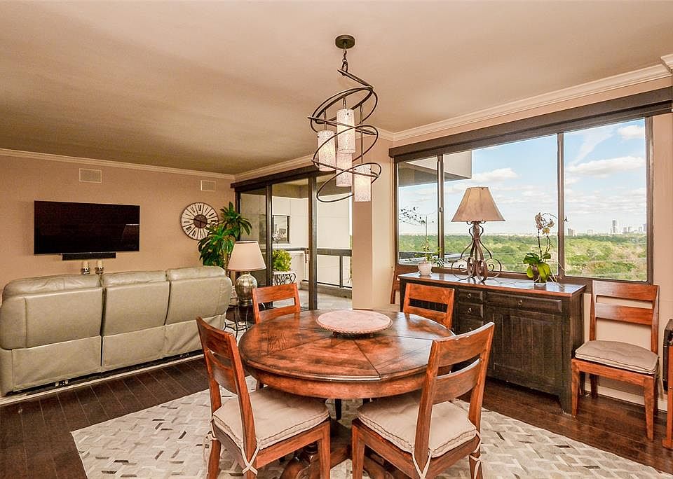 1st image of 49 Briar Hollow Ln Unit 1504