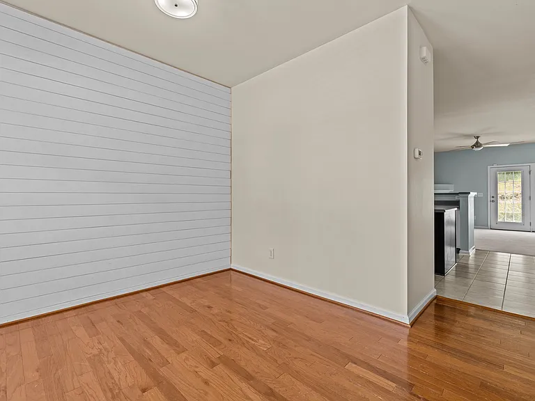 2713 Wyntercrest Ln — Photo 6