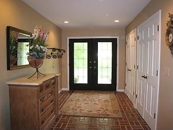 1st image of 644 Carolyn Dr