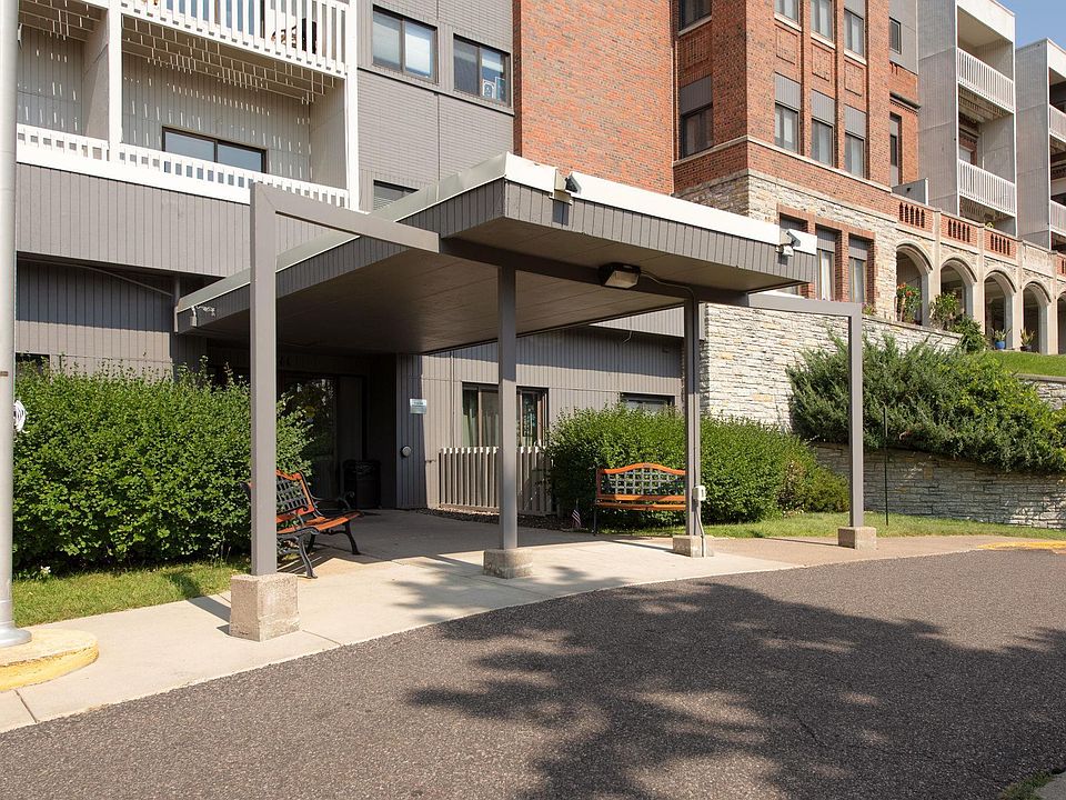 1st image of 311 Pleasant Ave APT 302