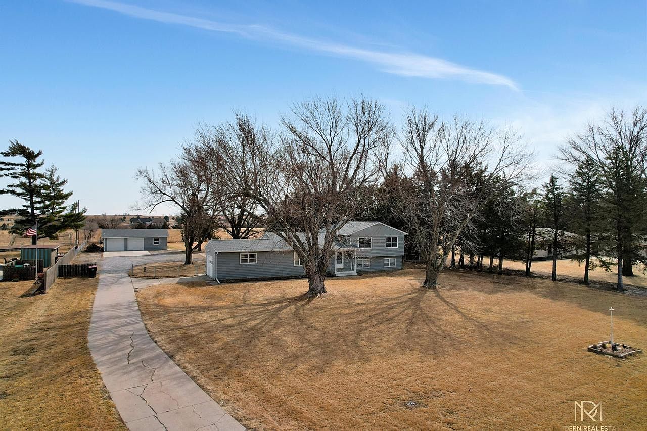 29824 Us Highway 77 Beatrice NE 68310 Zillow