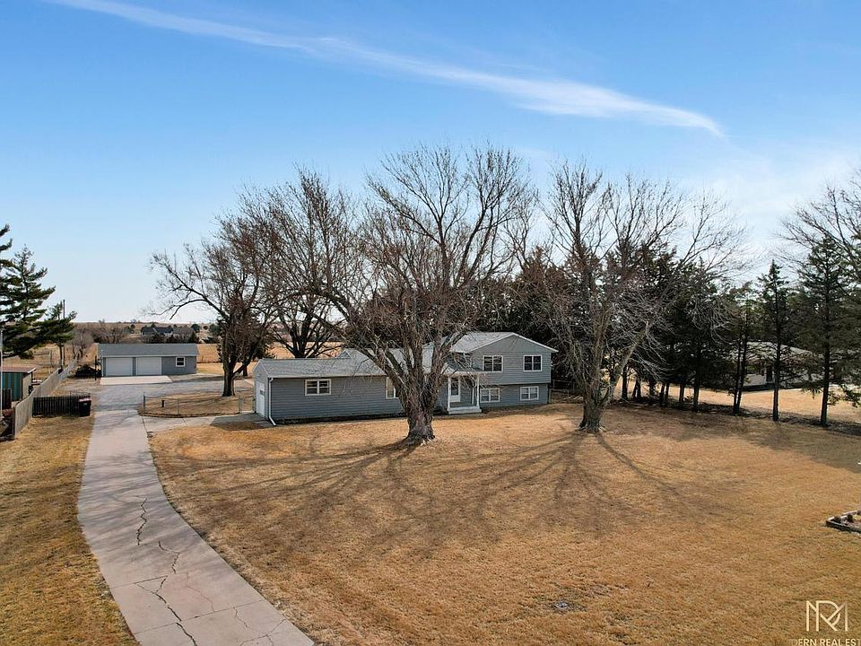 29824 Us Highway 77 Beatrice NE 68310 Zillow