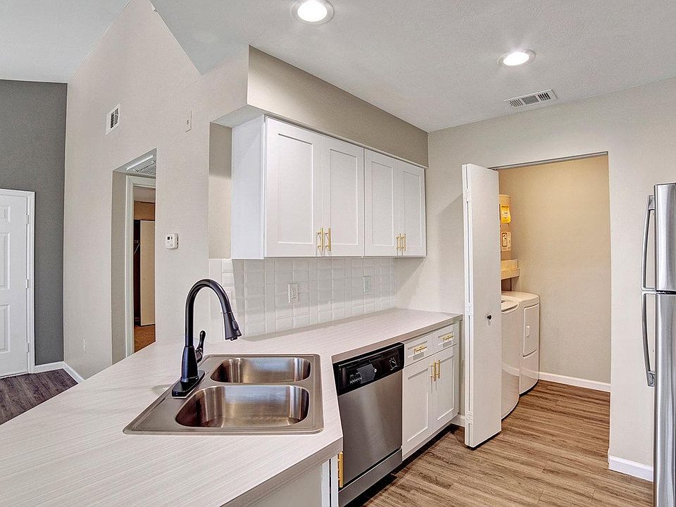 The Lennox Apartment Rentals Fort Myers, FL Zillow