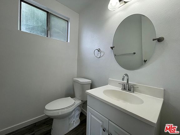 4th image of 840 W Colden Ave #9